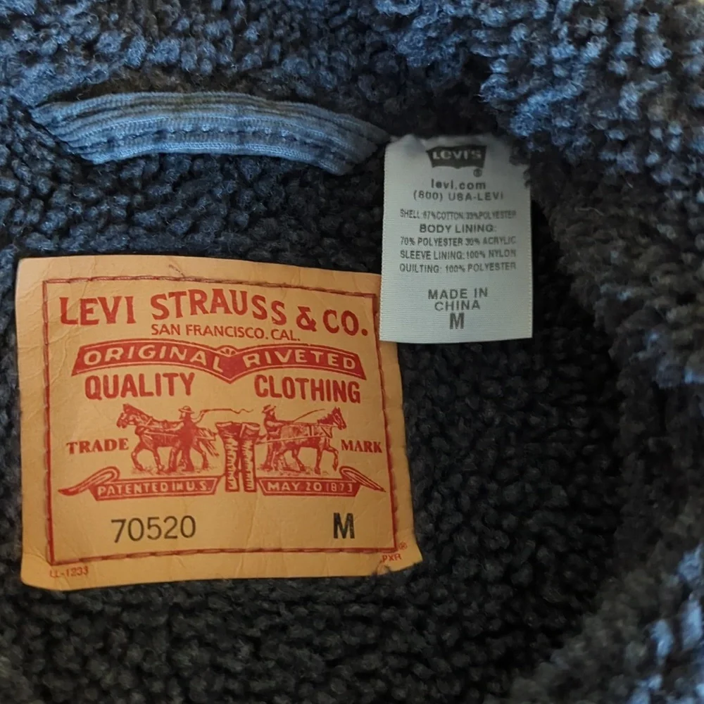 Levi's Sherpa Trucker Jacket - Picture 4 of 16